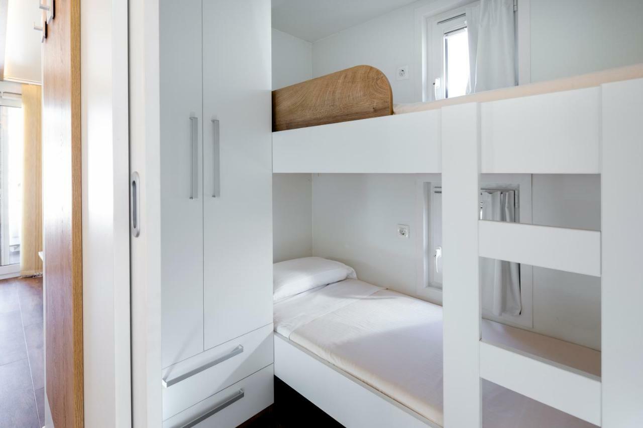 Portoverde Luxury Houseboat Misano Adriatico Bagian luar foto